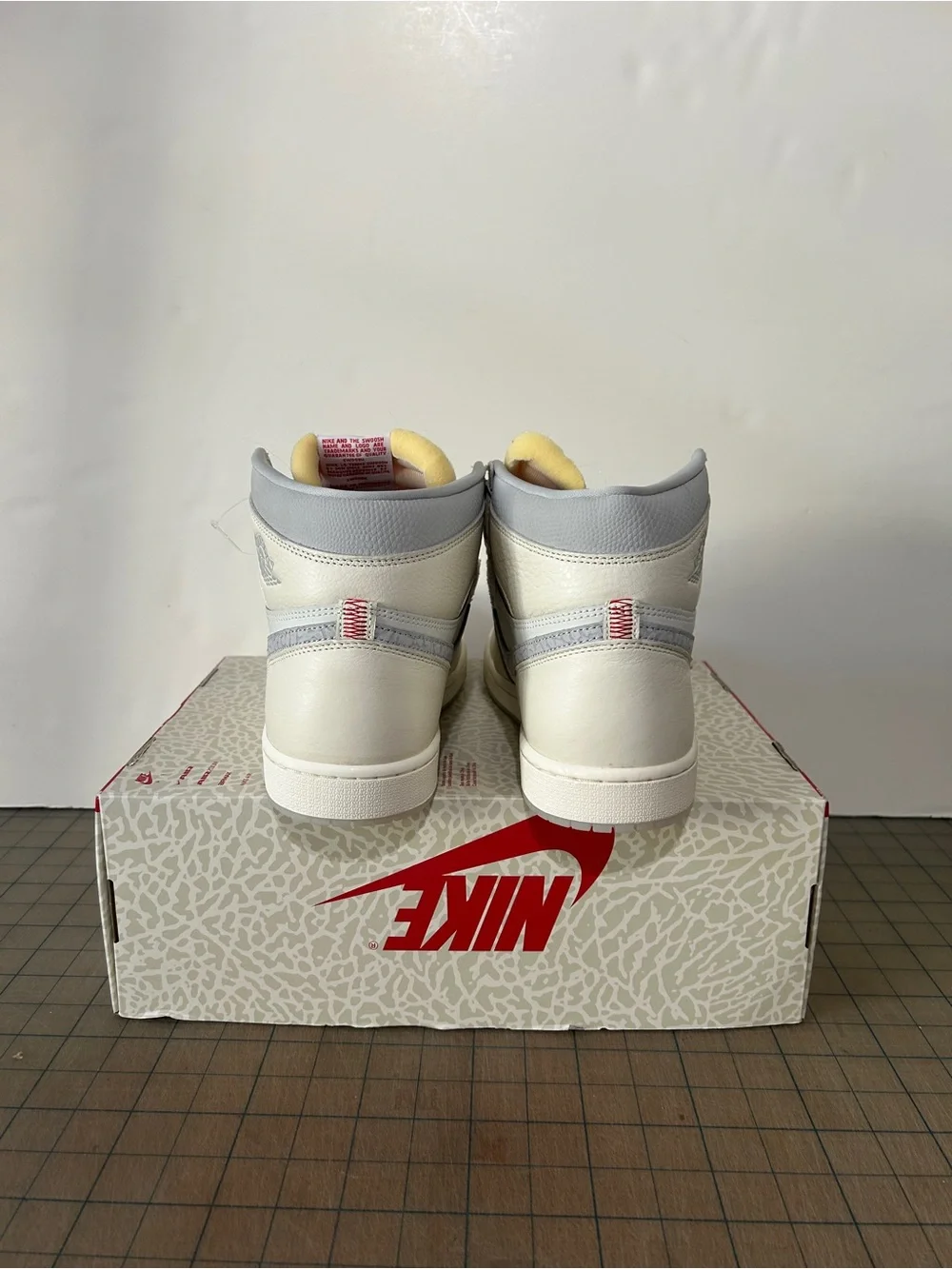 Air Jordan 1 High Retro OG ‘Sail Elephant Print’